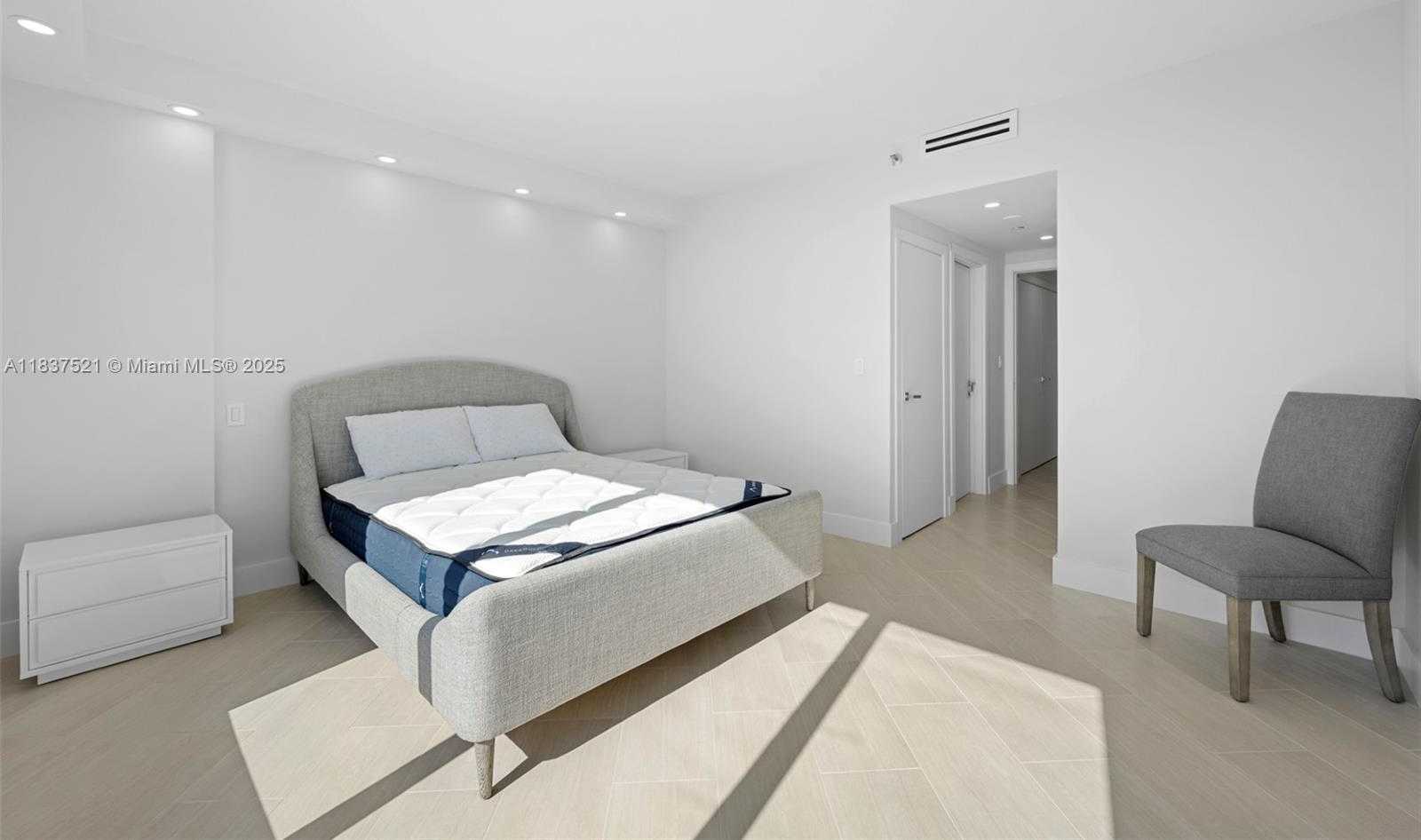 Small Image of 20191 EAST COUNTRY CLUB DR #2206, Aventura Number 22