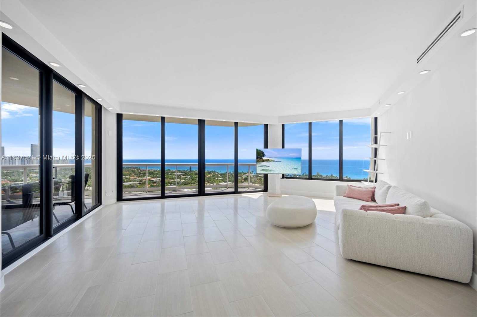 Small Image of 20191 EAST COUNTRY CLUB DR #2206, Aventura Number 6