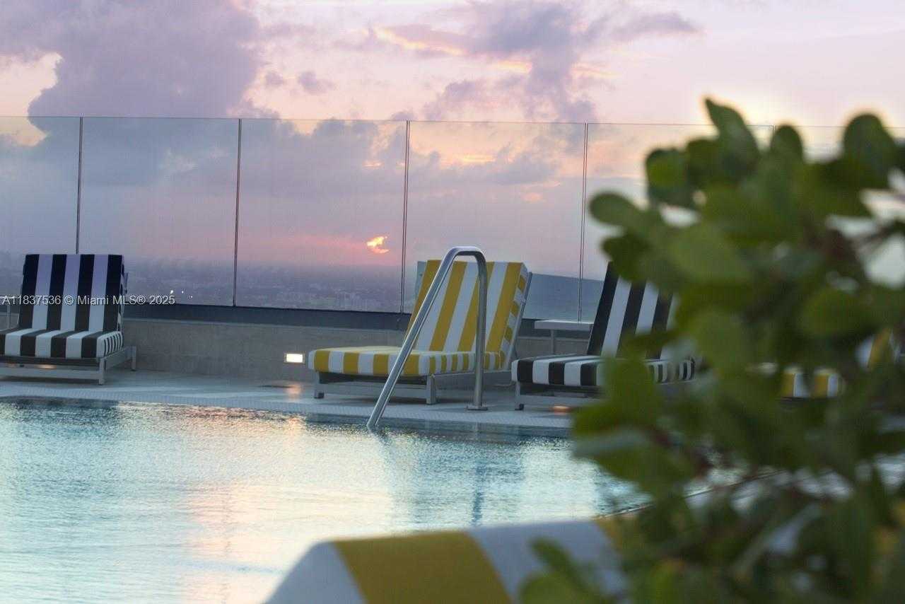Small Image of 1300 SOUTH MIAMI AVE #1207, Miami Number 12