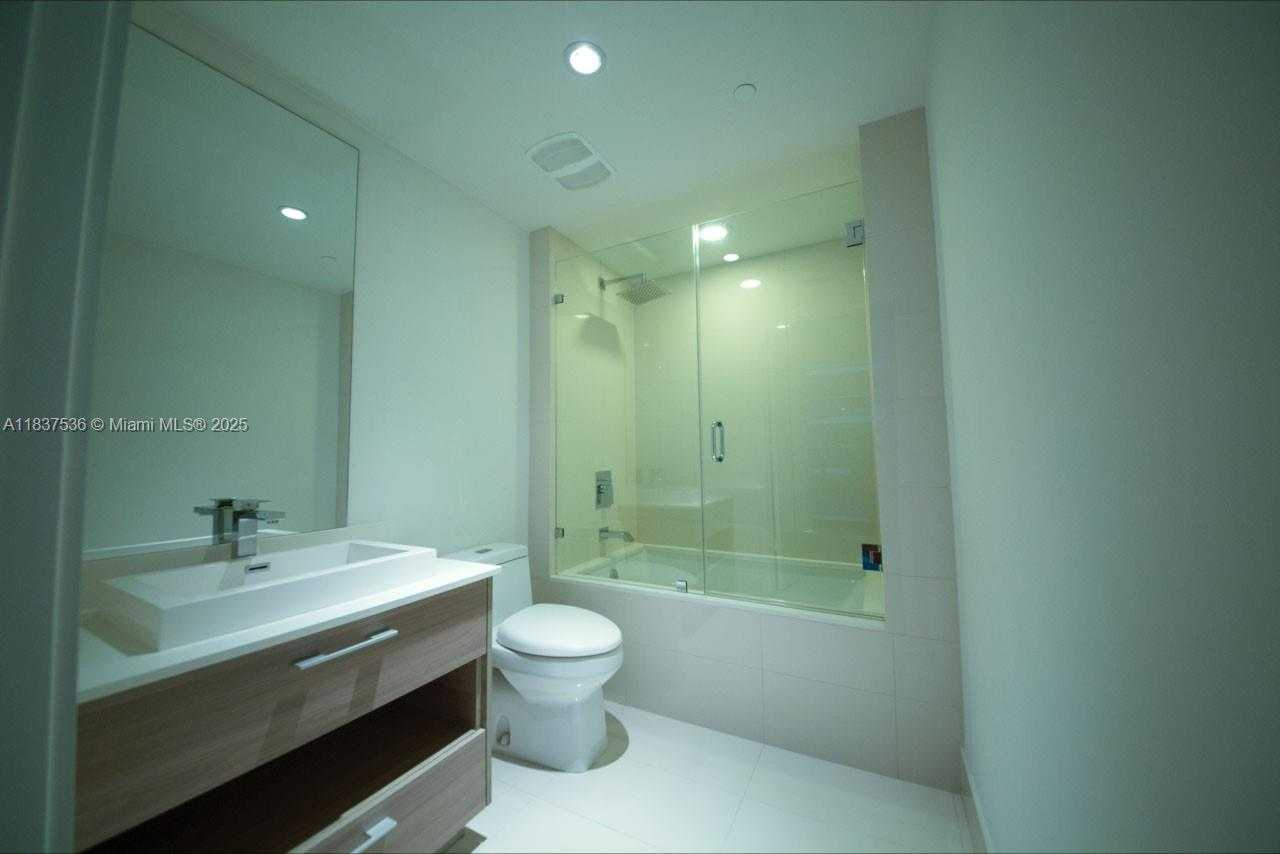 Small Image of 1300 SOUTH MIAMI AVE #1207, Miami Number 6