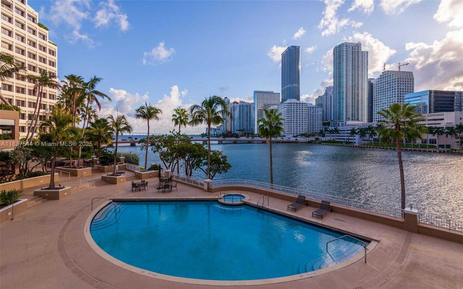 Small Image of 701 BRICKELL KEY BLVD #2011, Miami Number 17