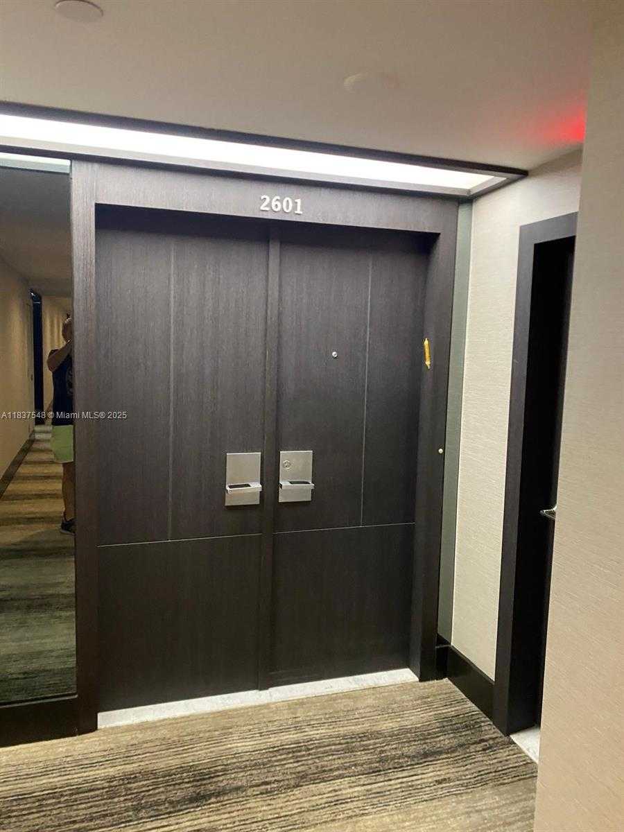 Small Image of 20191 EAST COUNTRY CLUB DR #2601, Aventura Number 5