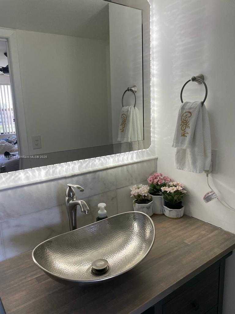 Small Image of Sunrise Number 32