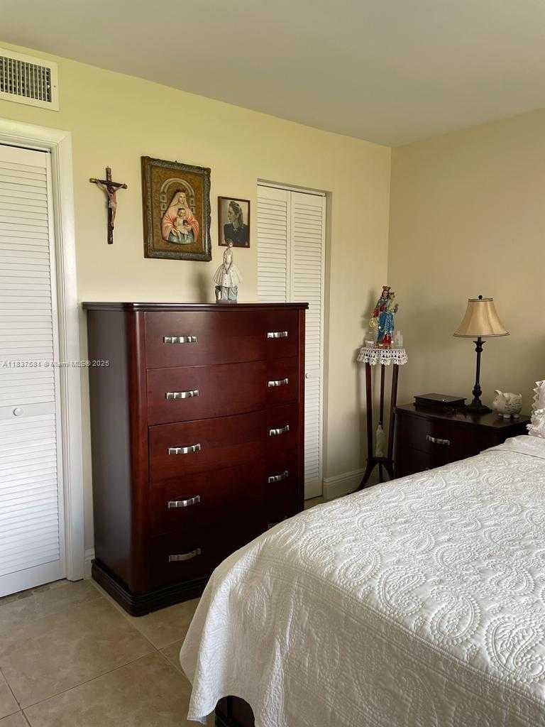 Small Image of Sunrise Number 35