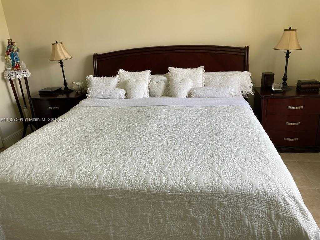 Small Image of Sunrise Number 37