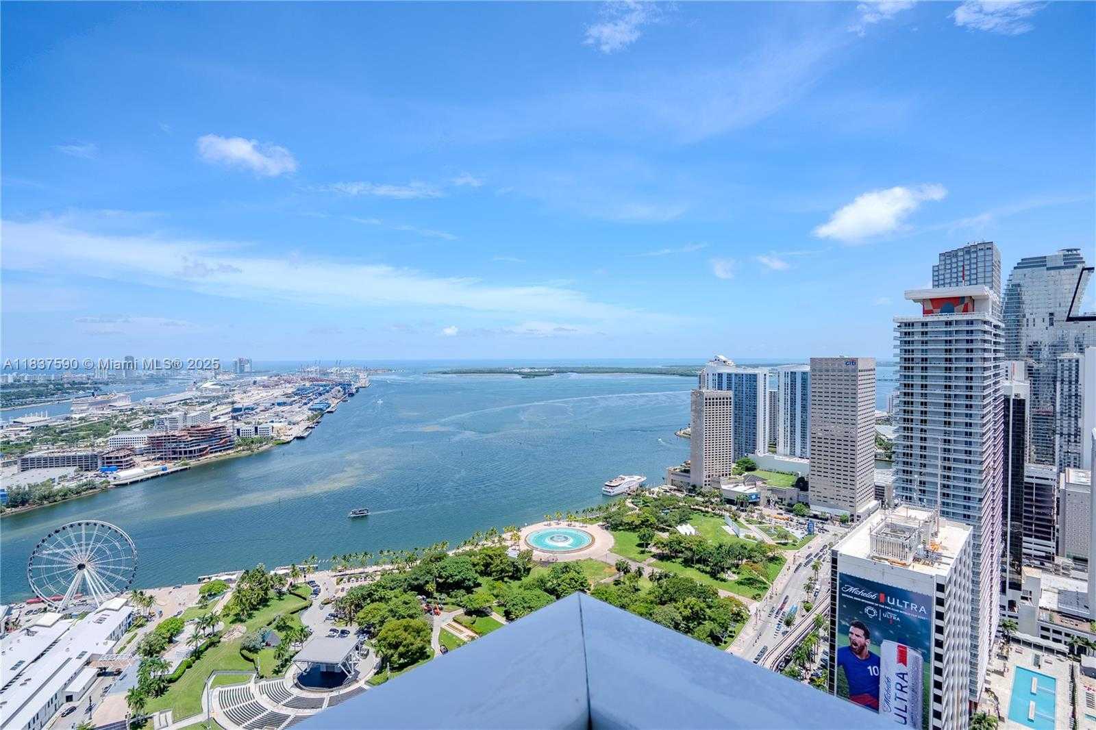 Small Image of 244 BISCAYNE BLVD #4803, Miami Number 19
