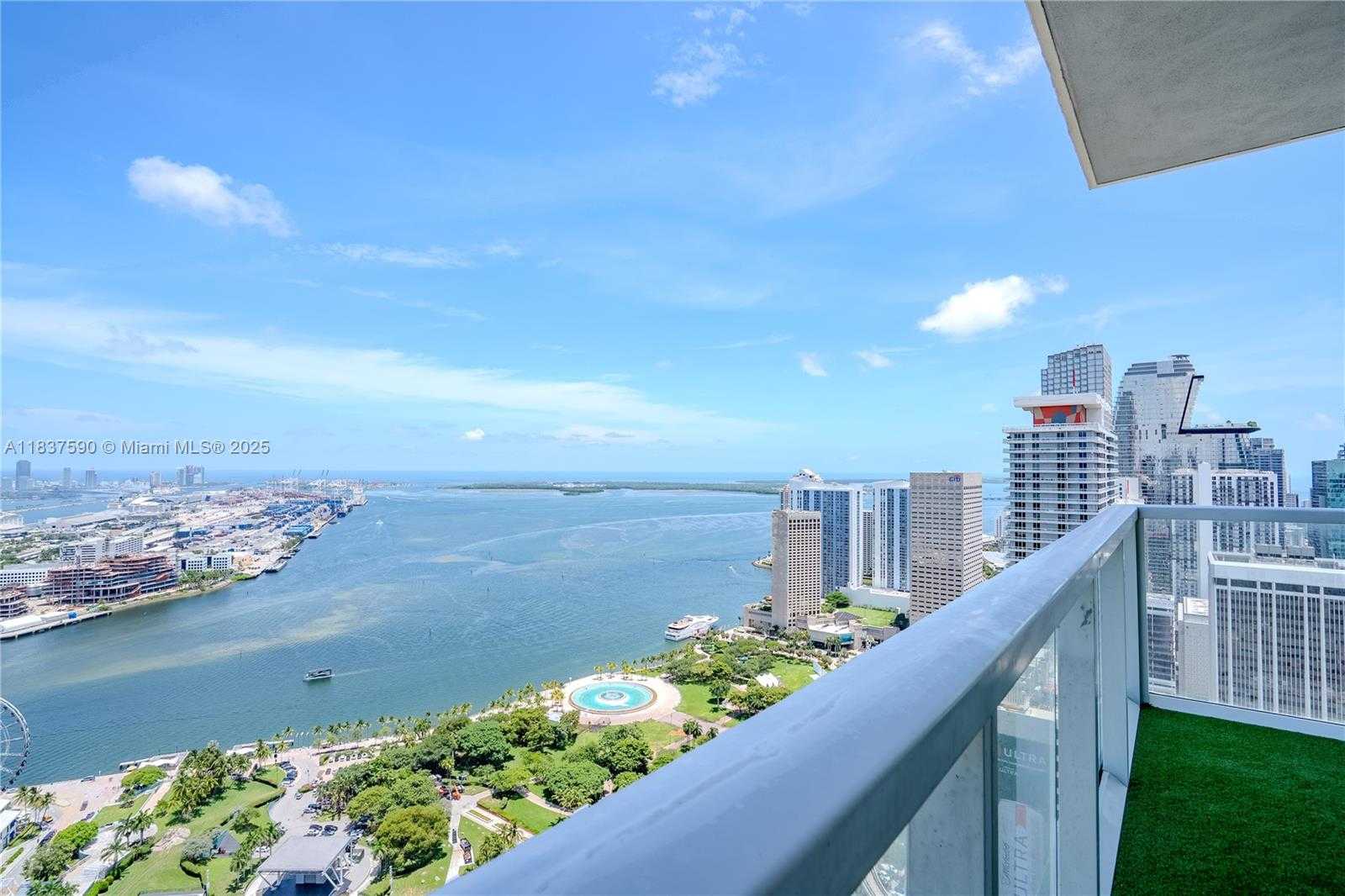 Small Image of 244 BISCAYNE BLVD #4803, Miami Number 25
