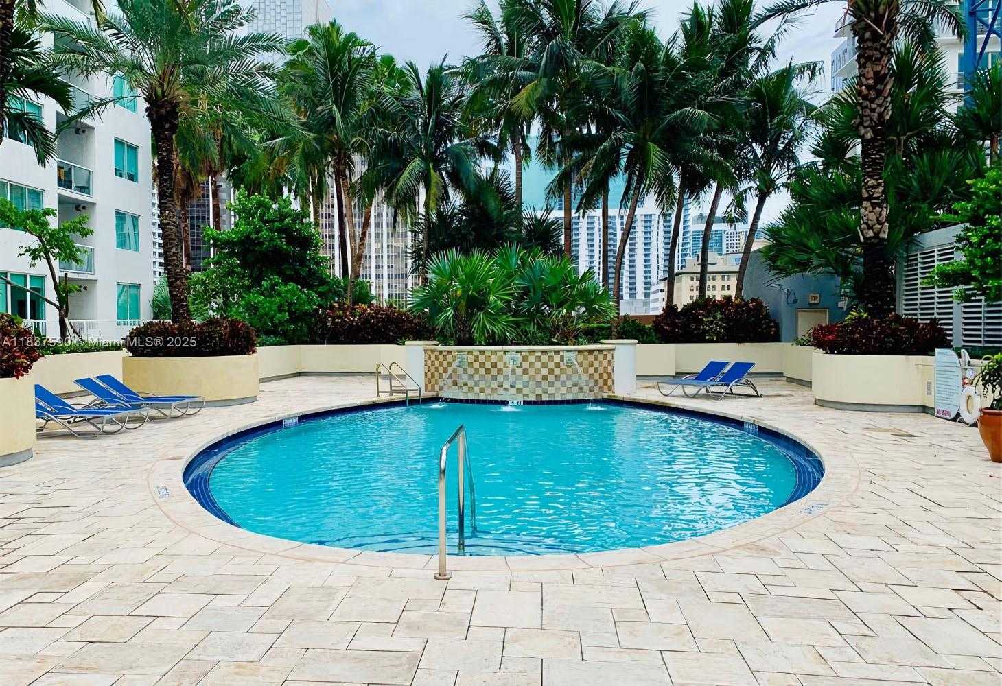 Small Image of 244 BISCAYNE BLVD #4803, Miami Number 39