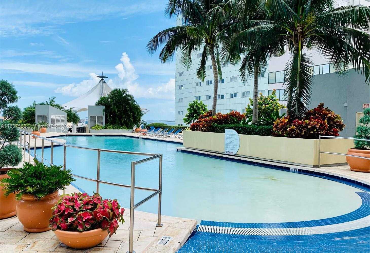 Small Image of 244 BISCAYNE BLVD #4803, Miami Number 40