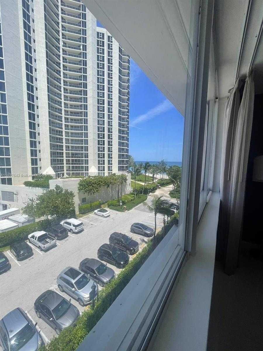 Small Image of 19201 COLLINS AVE #330, Sunny Isles Beach Number 3