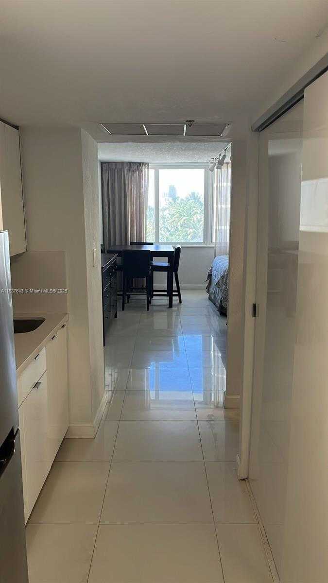 Small Image of 19201 COLLINS AVE #330, Sunny Isles Beach Number 5