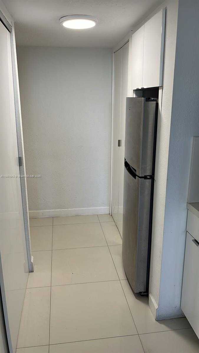 Small Image of 19201 COLLINS AVE #330, Sunny Isles Beach Number 6