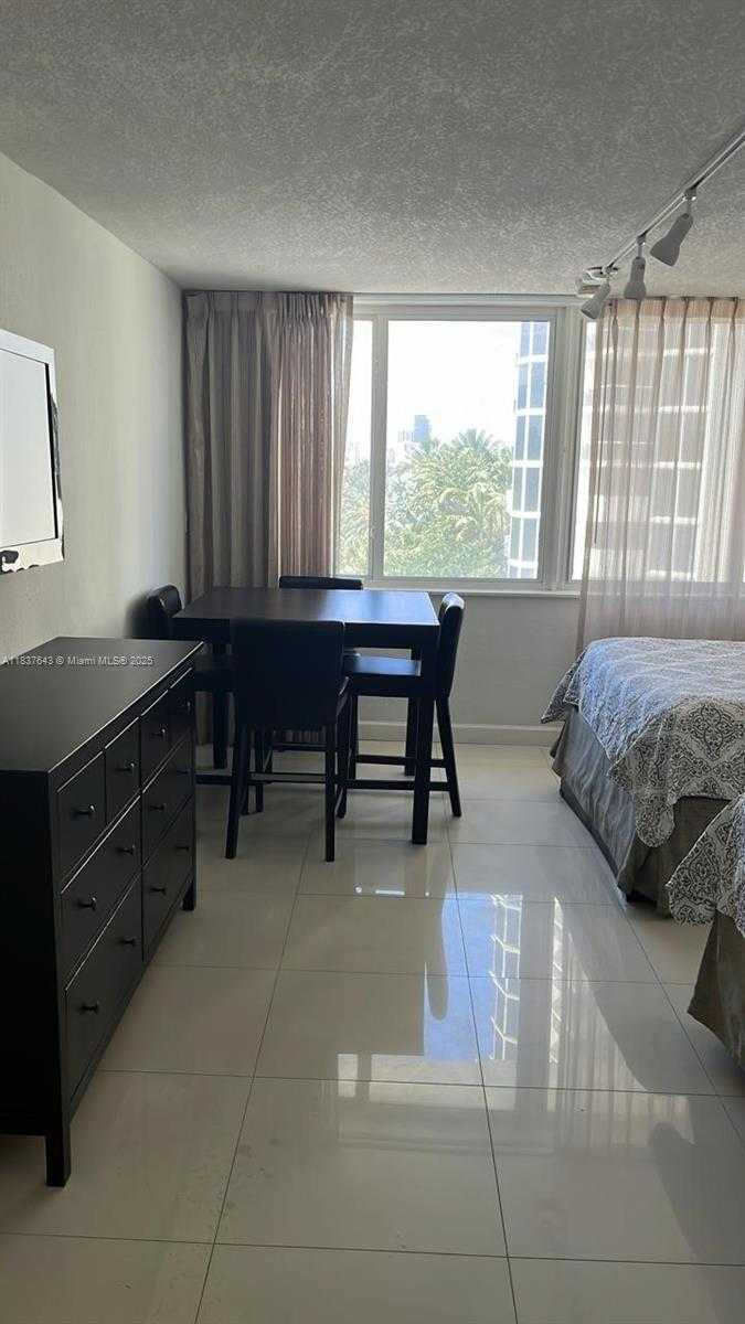 Small Image of 19201 COLLINS AVE #330, Sunny Isles Beach Number 9