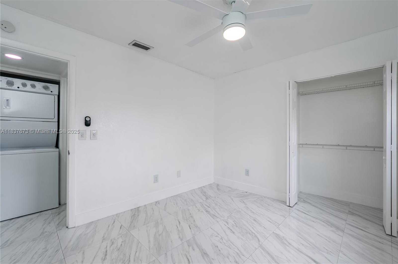 Small Image of Homestead Number 13