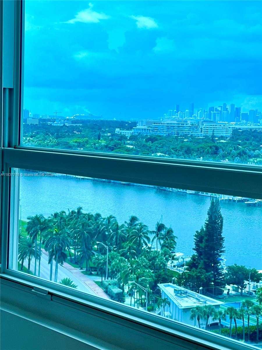 Small Image of 5445 COLLINS AVE #1515, Miami Beach Number 16