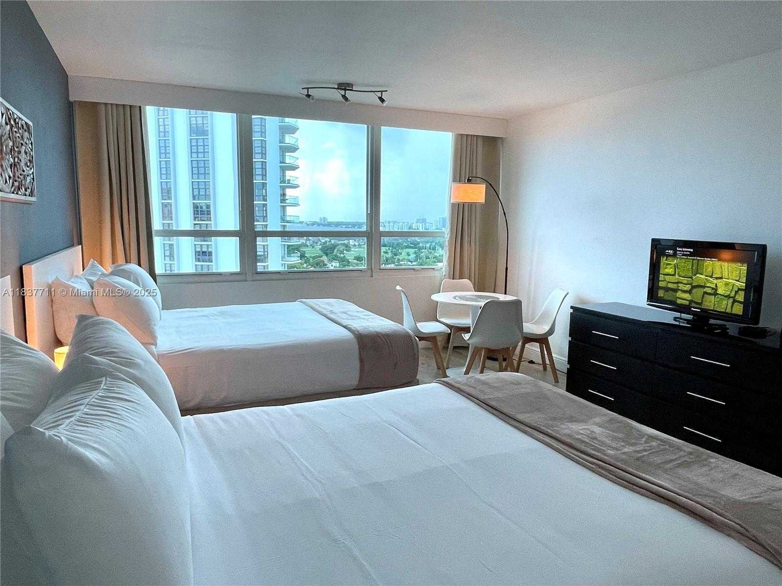 Small Image of 5445 COLLINS AVE #1515, Miami Beach Number 22