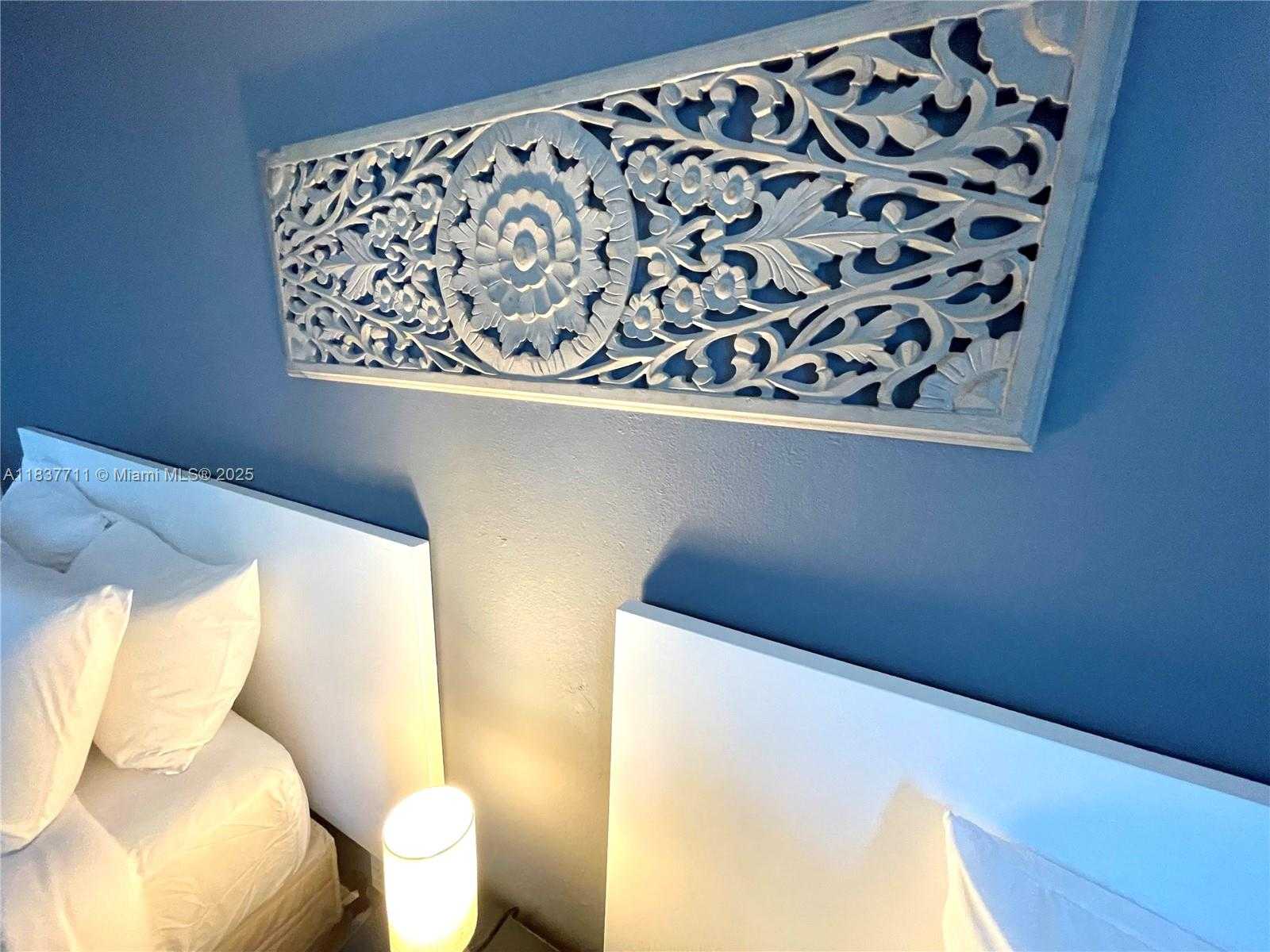 Small Image of 5445 COLLINS AVE #1515, Miami Beach Number 27