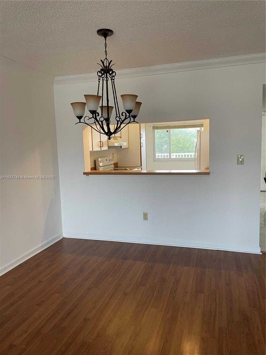 Small Image of 7152 SOUTH DEVON DR #304, Tamarac Number 5