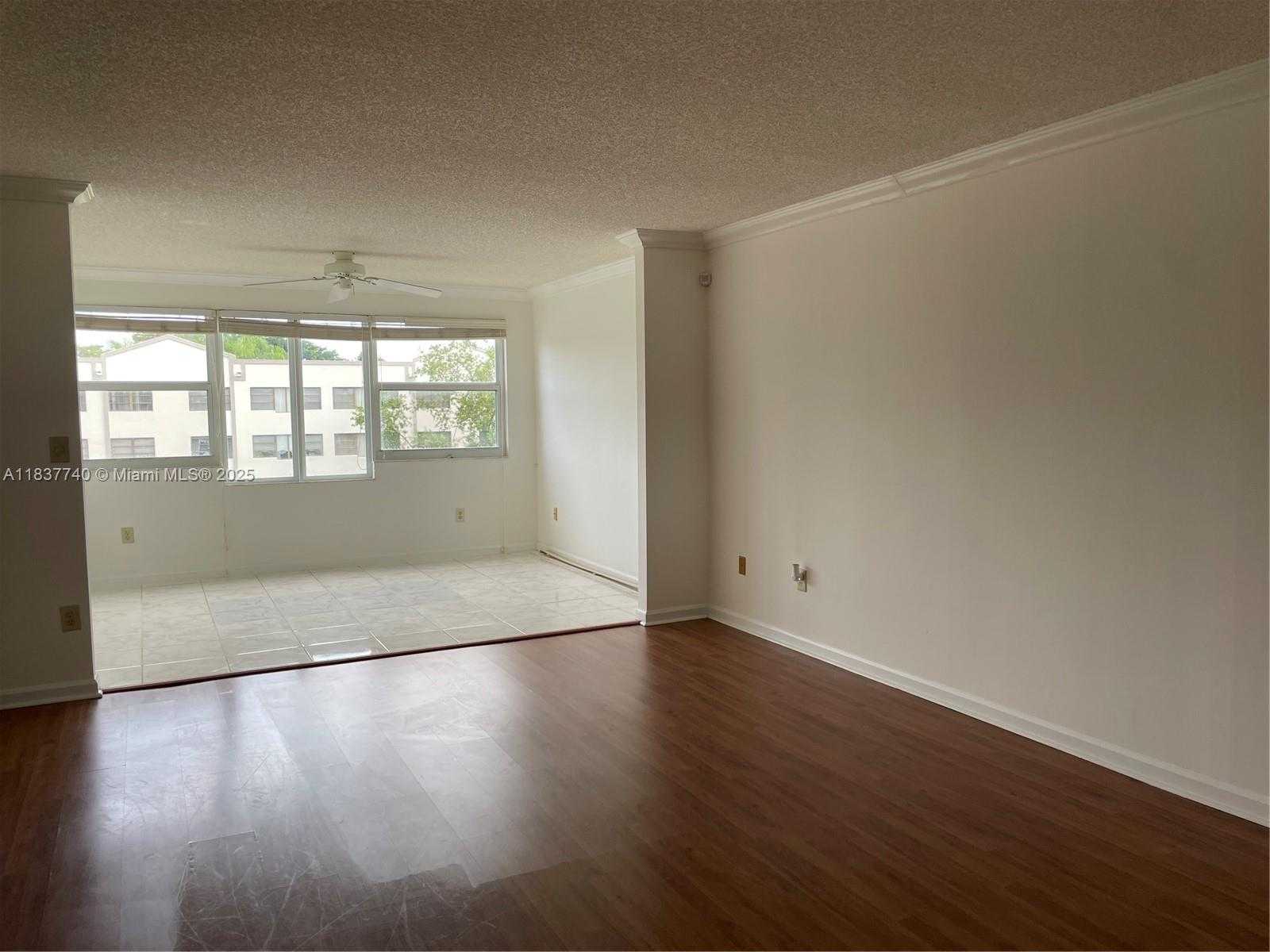 Small Image of 7152 SOUTH DEVON DR #304, Tamarac Number 7