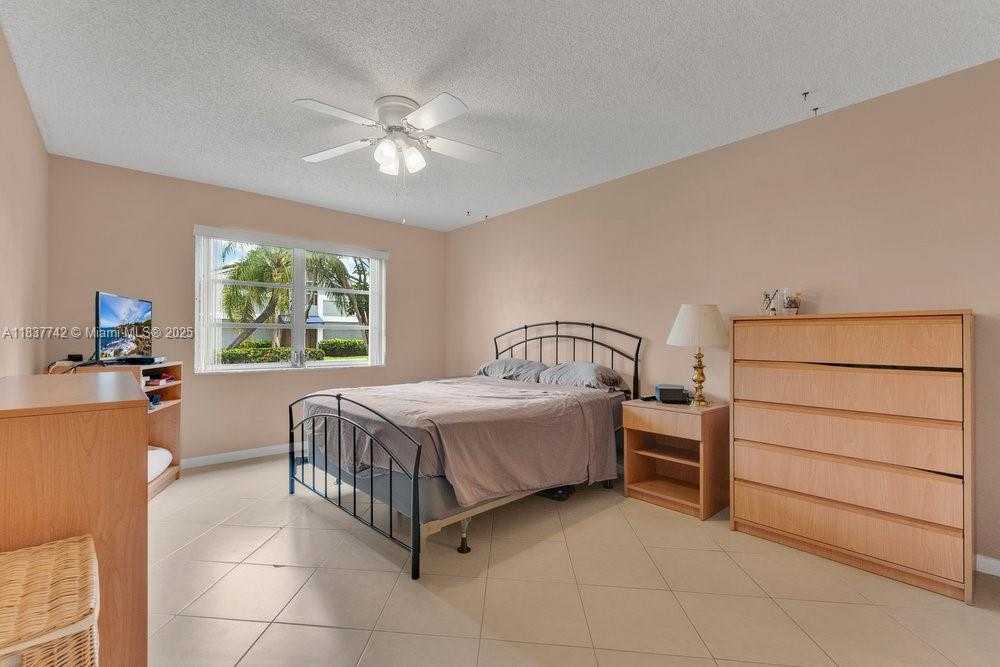 Small Image of 8280 SOUTH WEST 24TH ST #7105, North Lauderdale Number 13