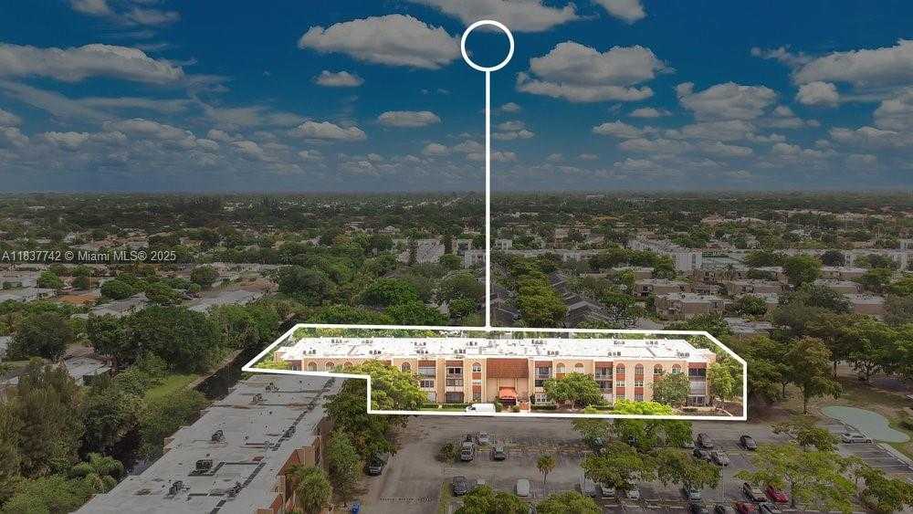 Small Image of 8280 SOUTH WEST 24TH ST #7105, North Lauderdale Number 29