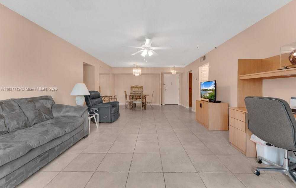 Small Image of 8280 SOUTH WEST 24TH ST #7105, North Lauderdale Number 7