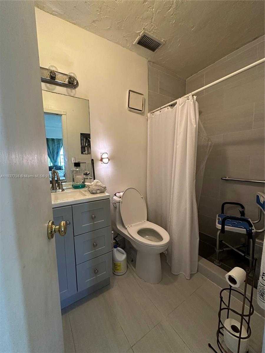 Small Image of 12012 SOUTH WEST 110TH ST CIR N, Miami Number 12