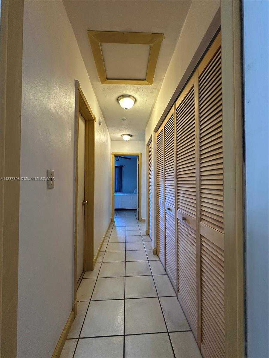 Small Image of 12012 SOUTH WEST 110TH ST CIR N, Miami Number 9