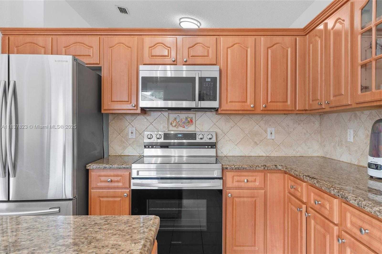 Small Image of 10273 SOUTH WEST 162ND CT, Miami Number 13