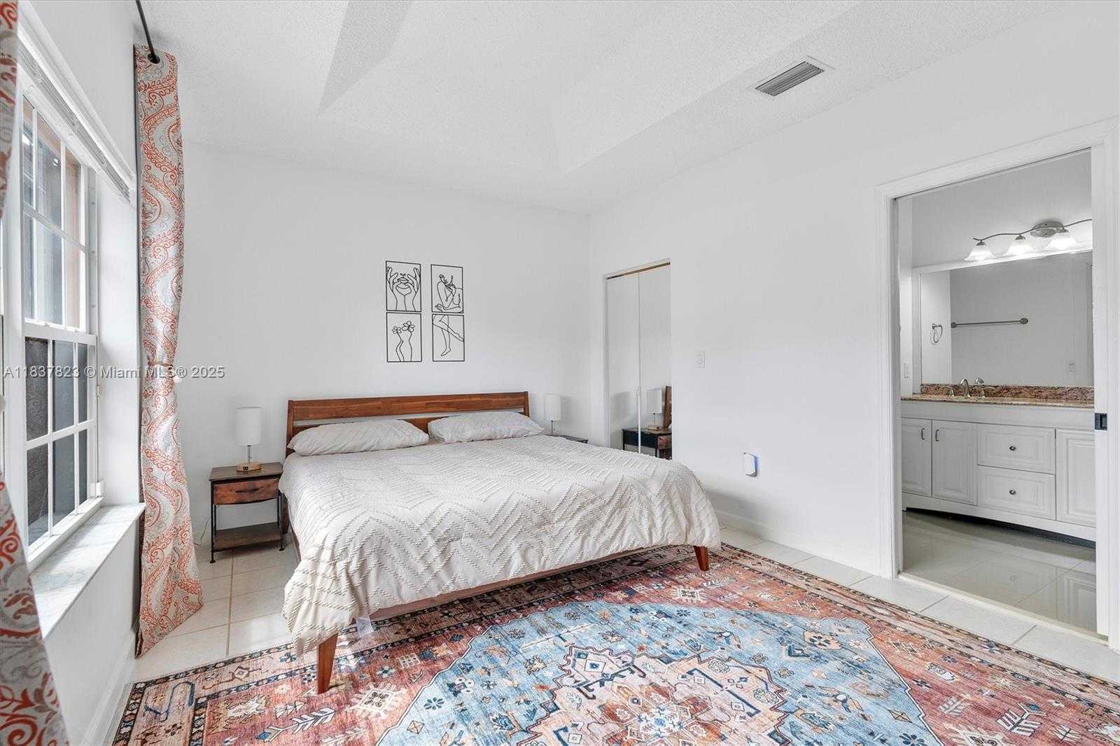 Small Image of 10273 SOUTH WEST 162ND CT, Miami Number 18