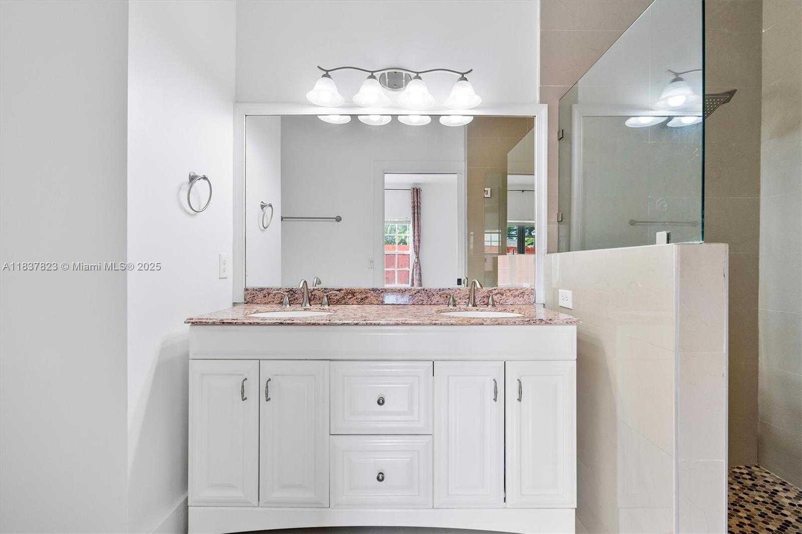 Small Image of 10273 SOUTH WEST 162ND CT, Miami Number 19
