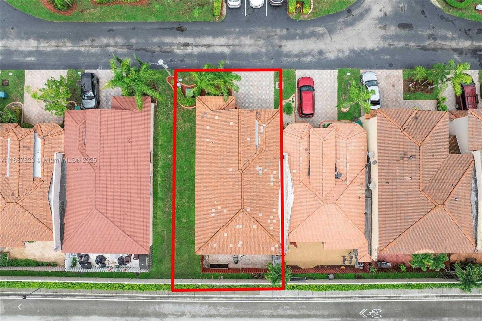 Small Image of 10273 SOUTH WEST 162ND CT, Miami Number 28