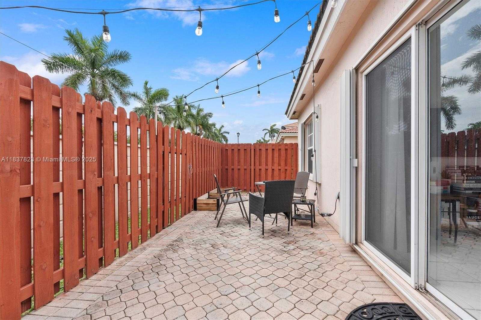 Small Image of 10273 SOUTH WEST 162ND CT, Miami Number 7