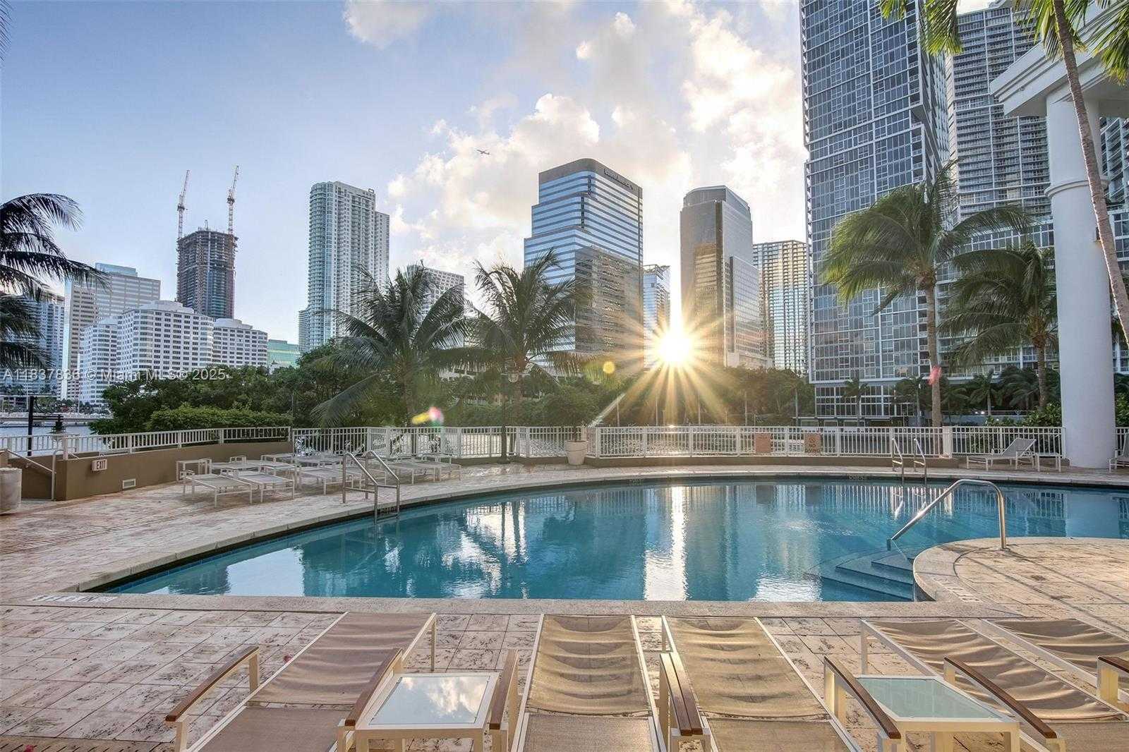 Small Image of 801 BRICKELL KEY BLVD #1005, Miami Number 43