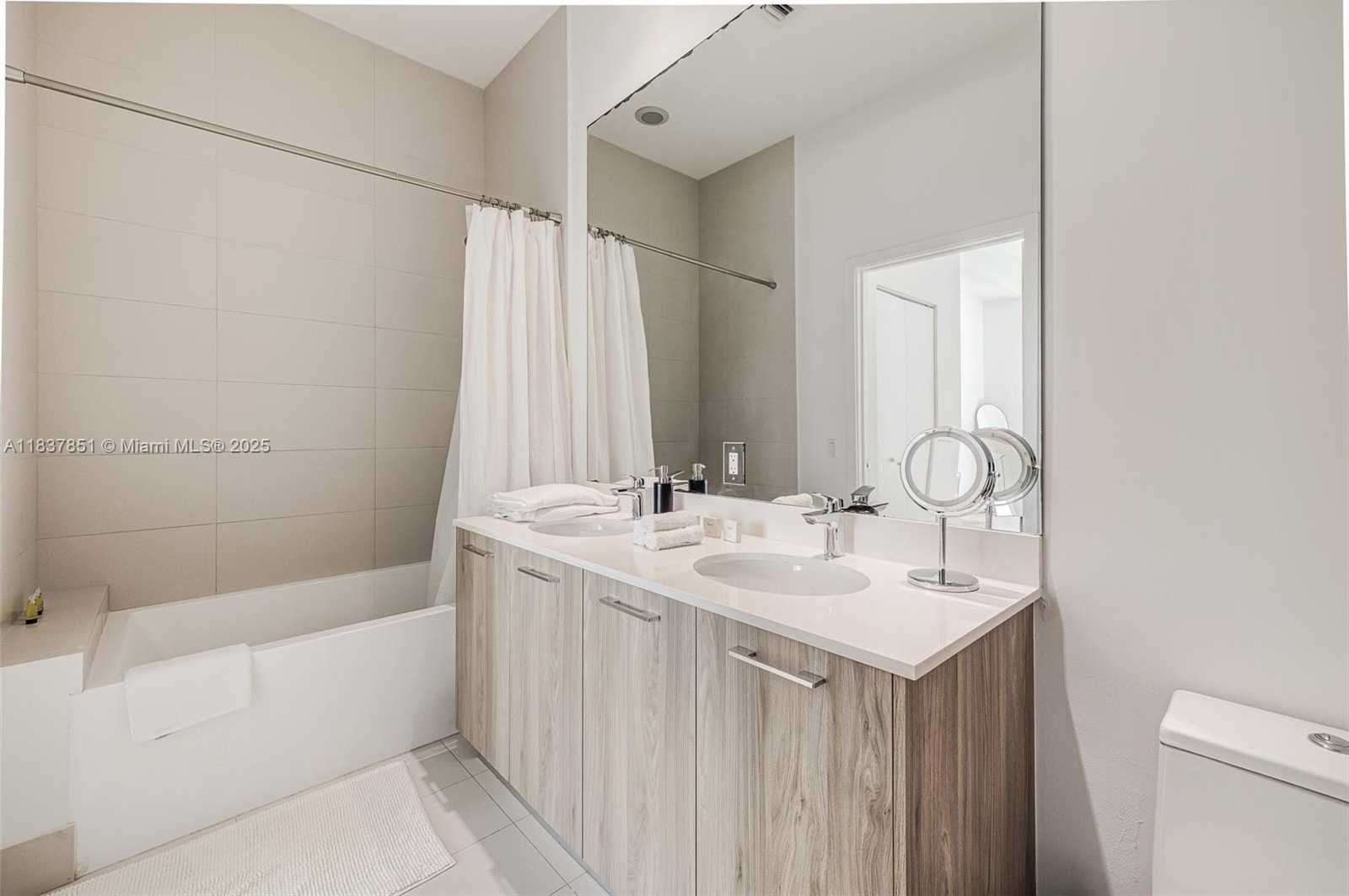 Small Image of 501 NORTH EAST 31ST ST #4007, Miami Number 19