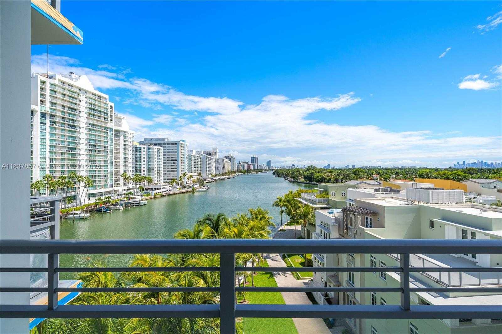 Small Image of 6101 AQUA AVE #602, Miami Beach Number 19