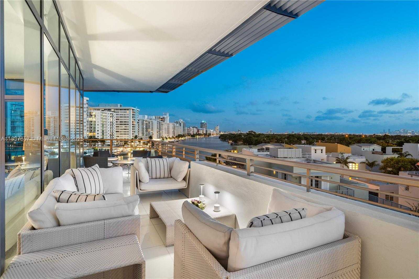 Small Image of 6101 AQUA AVE #602, Miami Beach Number 22