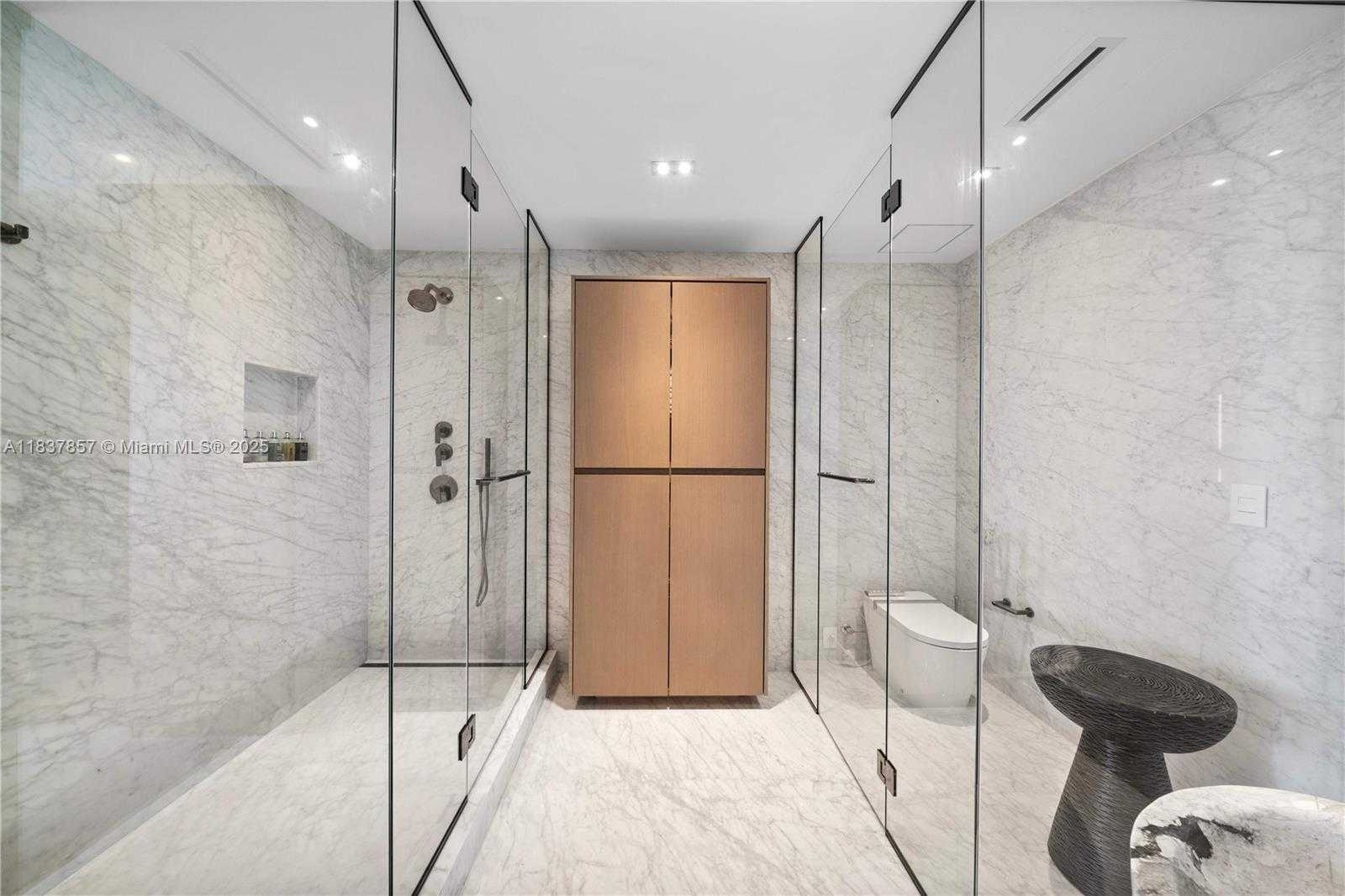 Small Image of 6101 AQUA AVE #602, Miami Beach Number 31