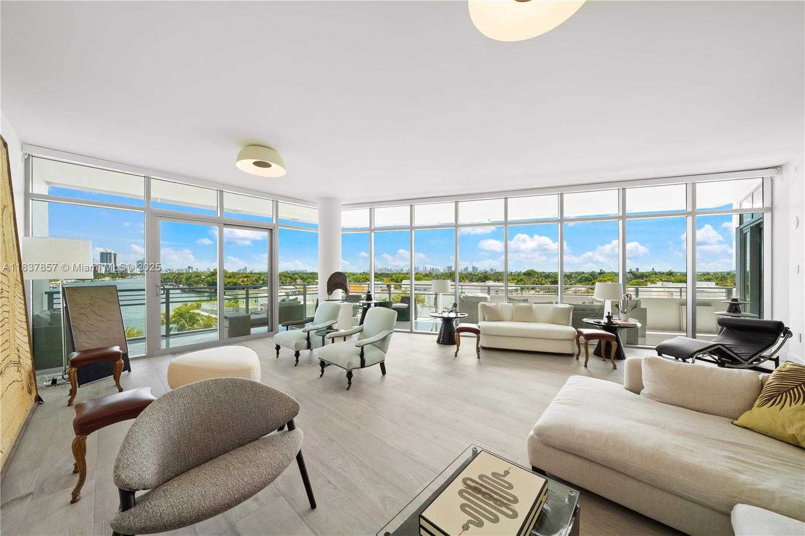 Small Image of 6101 AQUA AVE #602, Miami Beach Number 4