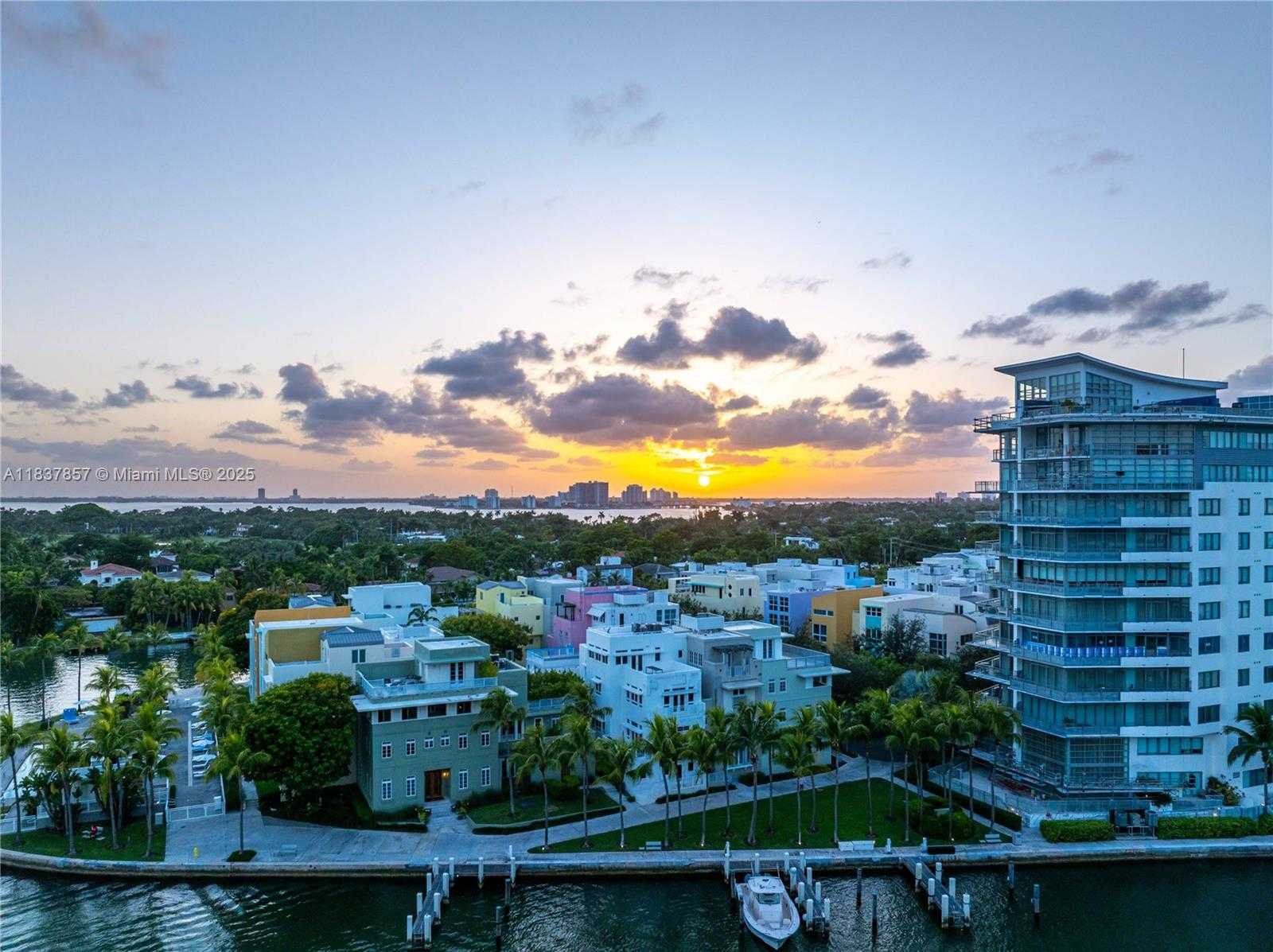 Small Image of 6101 AQUA AVE #602, Miami Beach Number 43