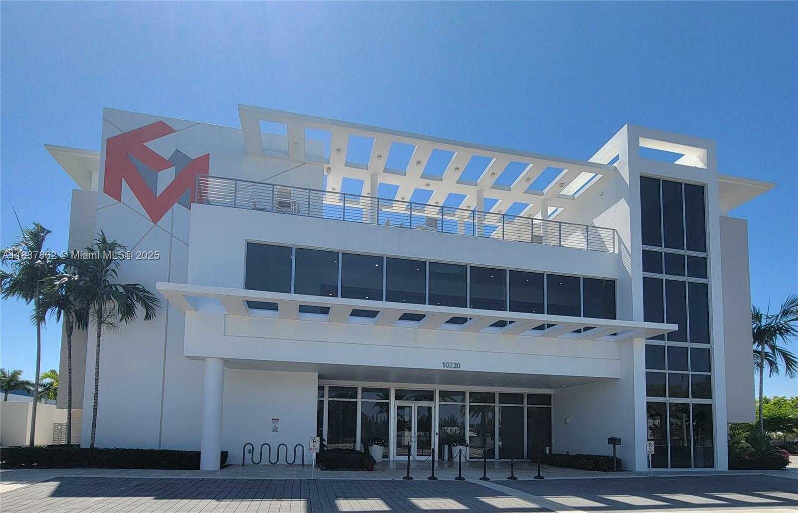 Small Image of 10440 NORTH WEST 67TH ST #10440, Doral Number 40