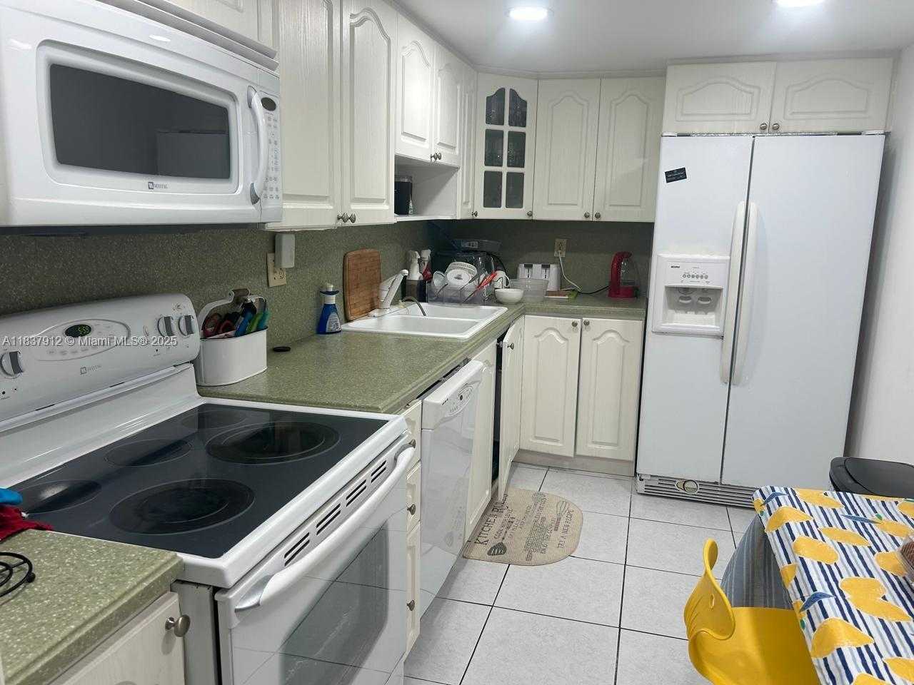 Small Image of 1849 SOUTH OCEAN DR #1407, Hallandale Beach Number 14
