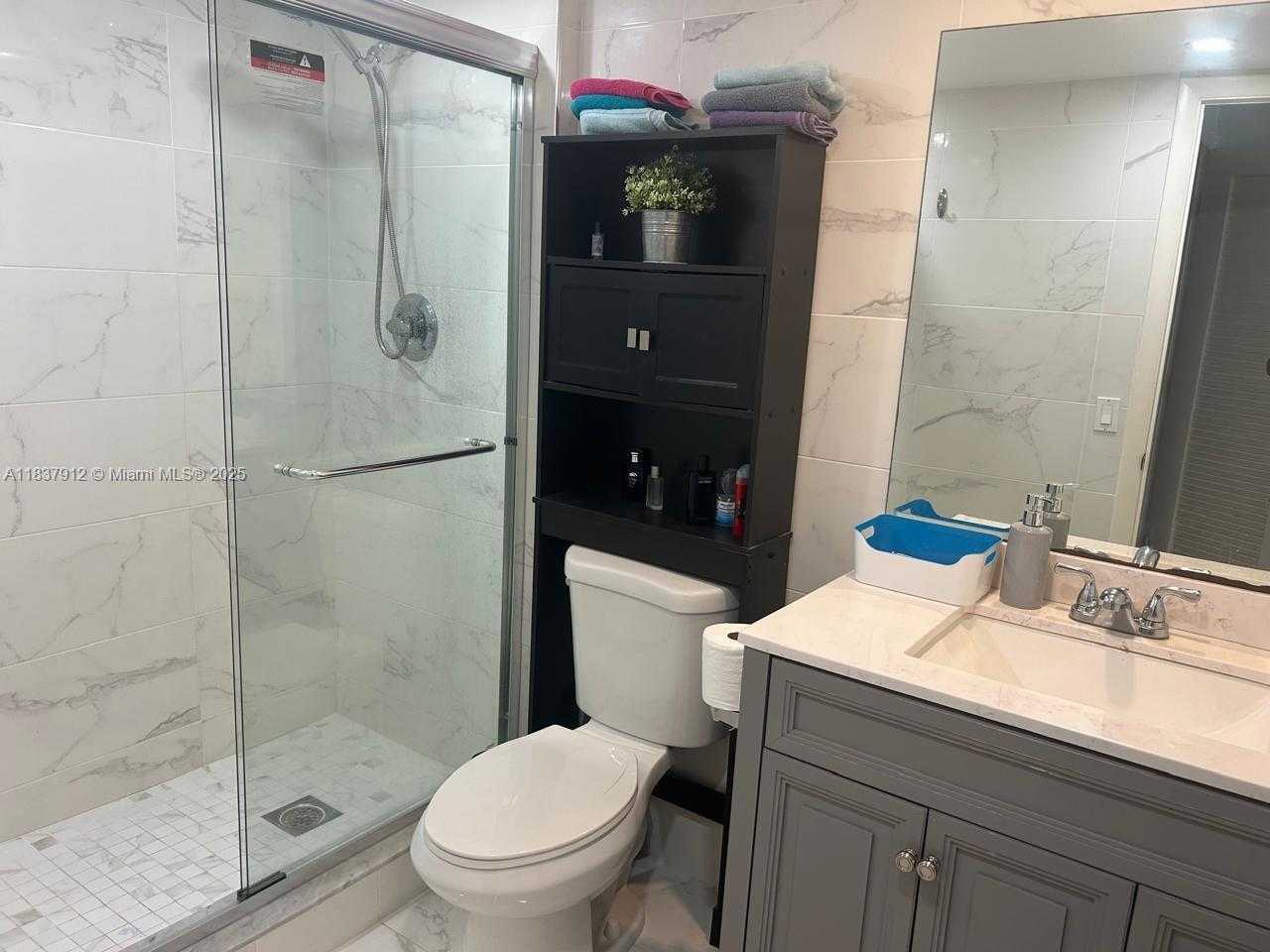 Small Image of 1849 SOUTH OCEAN DR #1407, Hallandale Beach Number 19