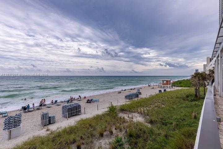 Small Image of 4010 SOUTH OCEAN DR #T3501, Hollywood Number 25