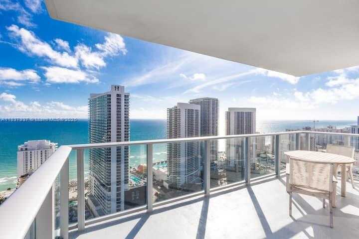 Small Image of 4010 SOUTH OCEAN DR #T3501, Hollywood Number 4