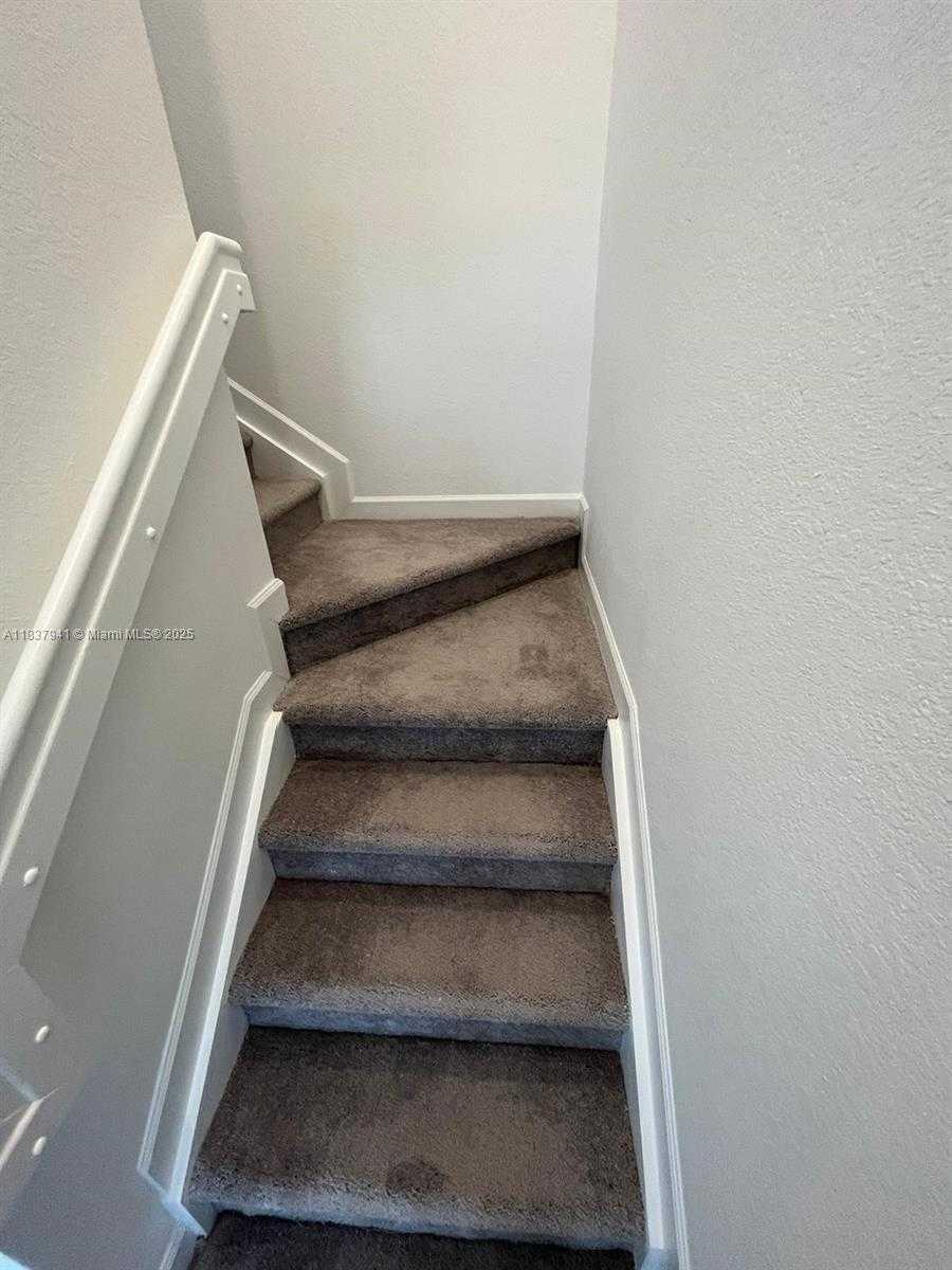 Small Image of 24480 SOUTH WEST 119TH PL, Homestead Number 18