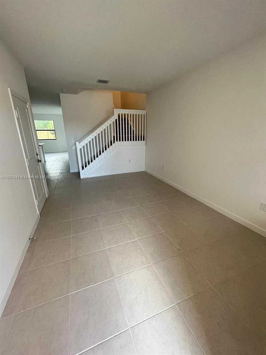 Small Image of 24480 SOUTH WEST 119TH PL, Homestead Number 3