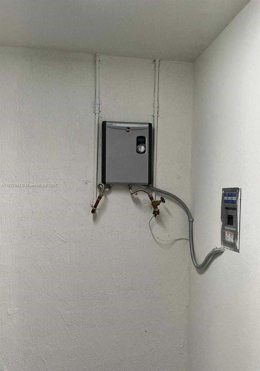 Small Image of 24480 SOUTH WEST 119TH PL, Homestead Number 39