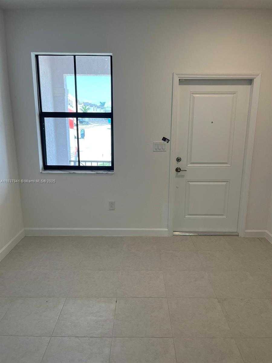 Small Image of 24480 SOUTH WEST 119TH PL, Homestead Number 40