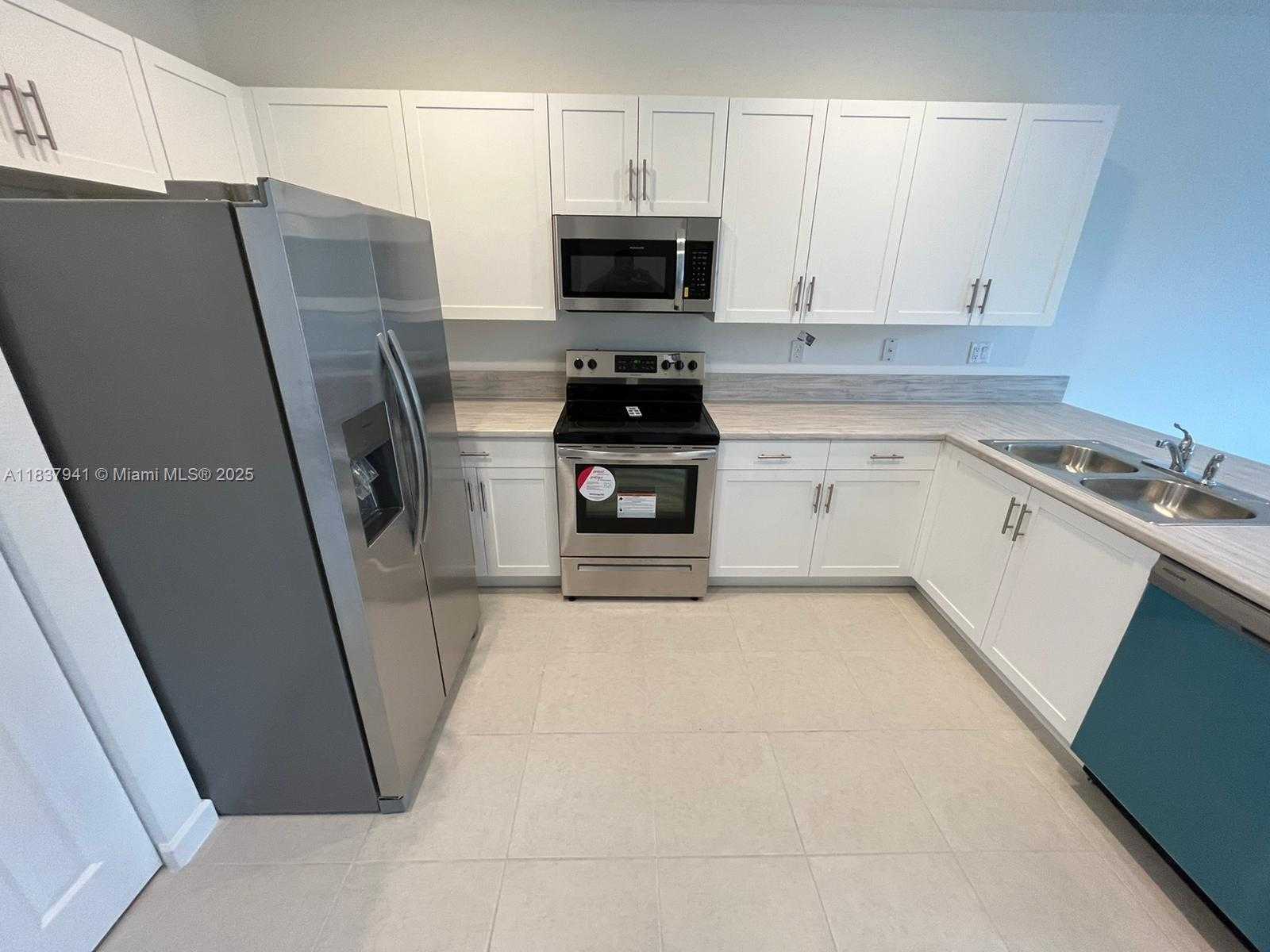 Small Image of 24480 SOUTH WEST 119TH PL, Homestead Number 8